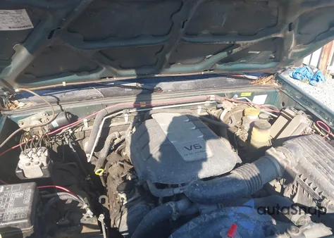 2001 Honda Passport Ex/Lx from USA, damaged, VIN 4S6CK58WX14416650